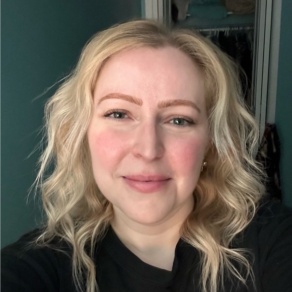 Meet your Posher, Kristi - Picture 1 of 1